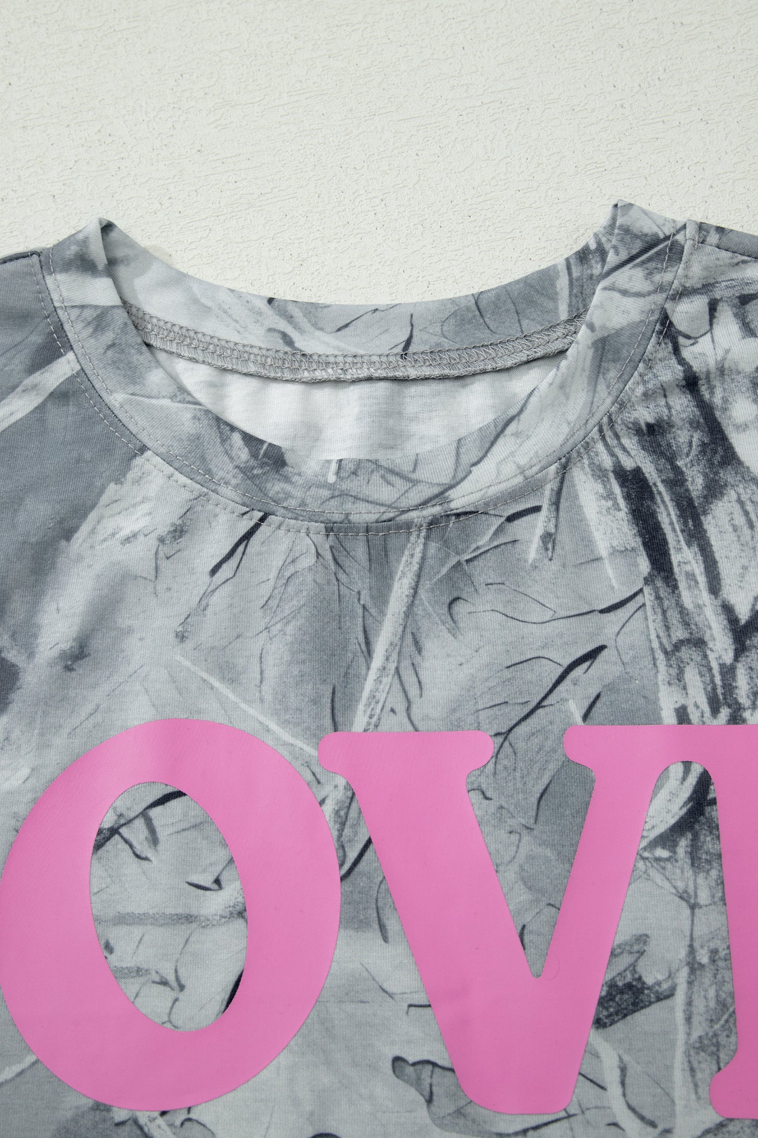 Beige Camo Woodland LOVE LIKE JESUS Casual Tee