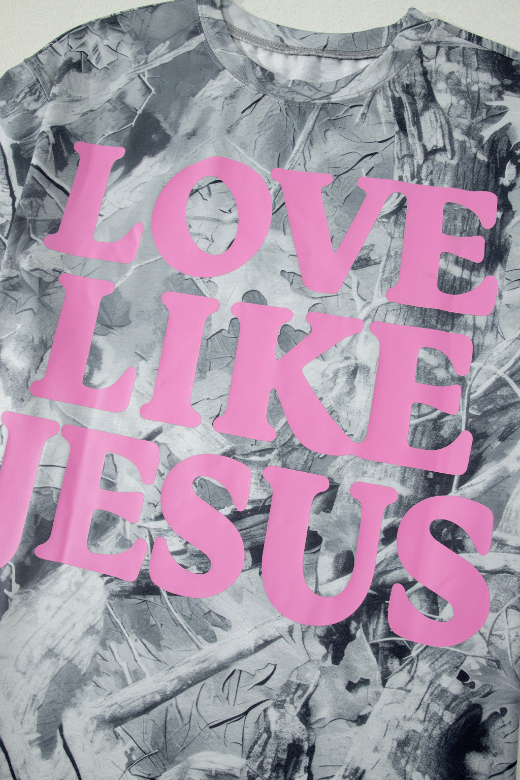 Beige Camo Woodland LOVE LIKE JESUS Casual Tee